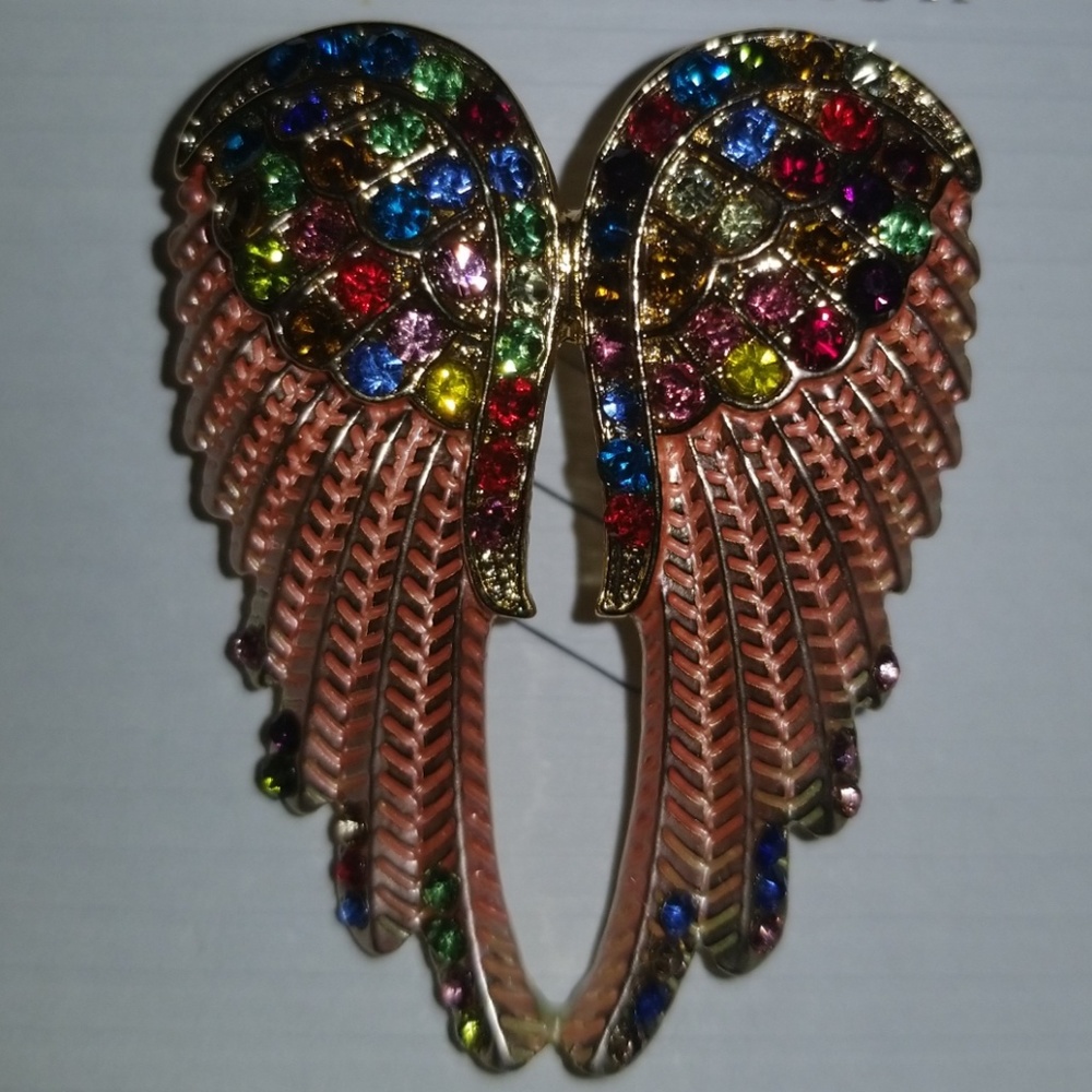 Brooch
